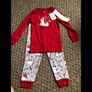 Toddler Holiday PJs NWT.